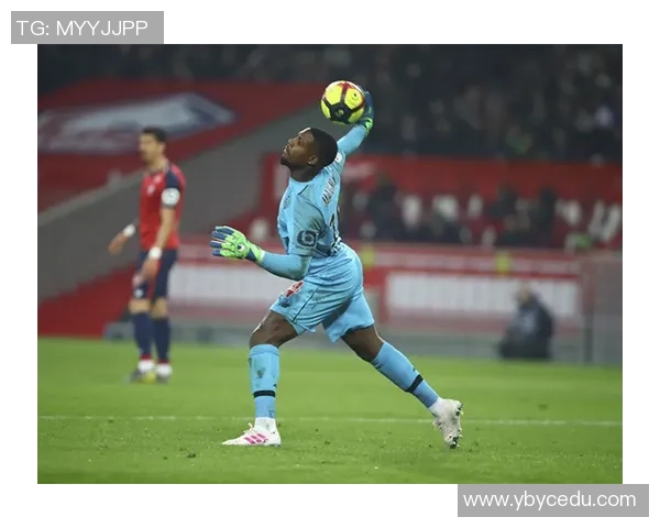 迈尼昂的崛起与挑战:从新星到守门员传奇的成长之路