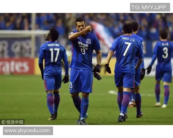 申花与富力历届交锋历史比分回顾及精彩瞬间分析